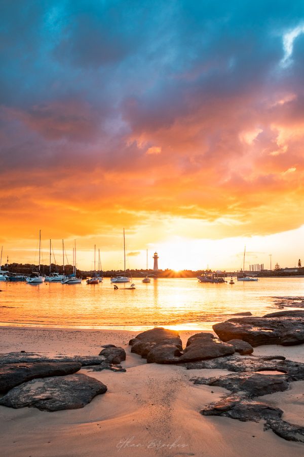 Wollongong Lighthouse Sunrise photo